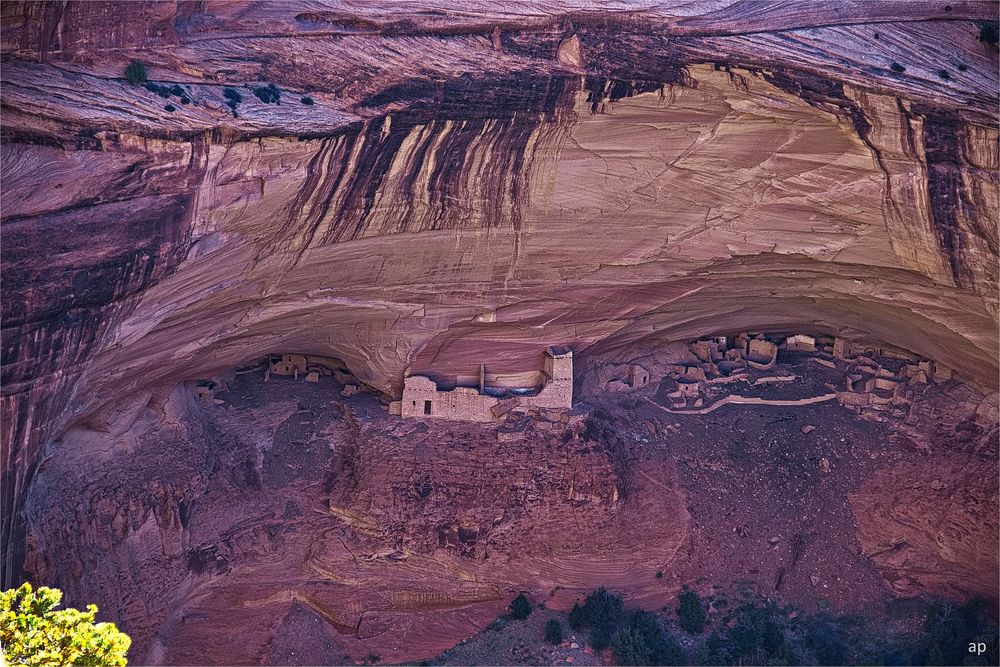 Mummy Cave Overlook