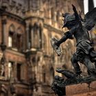 Munchen Marienplatz Statue