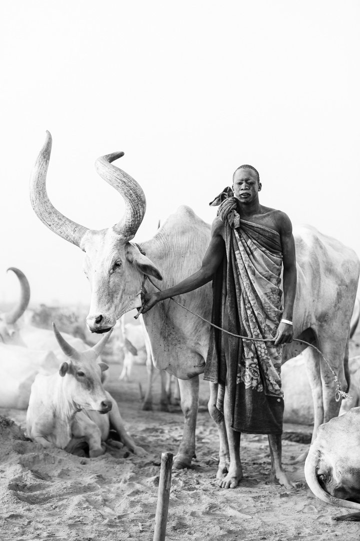 Mundari Kuhirte aus Südsudan