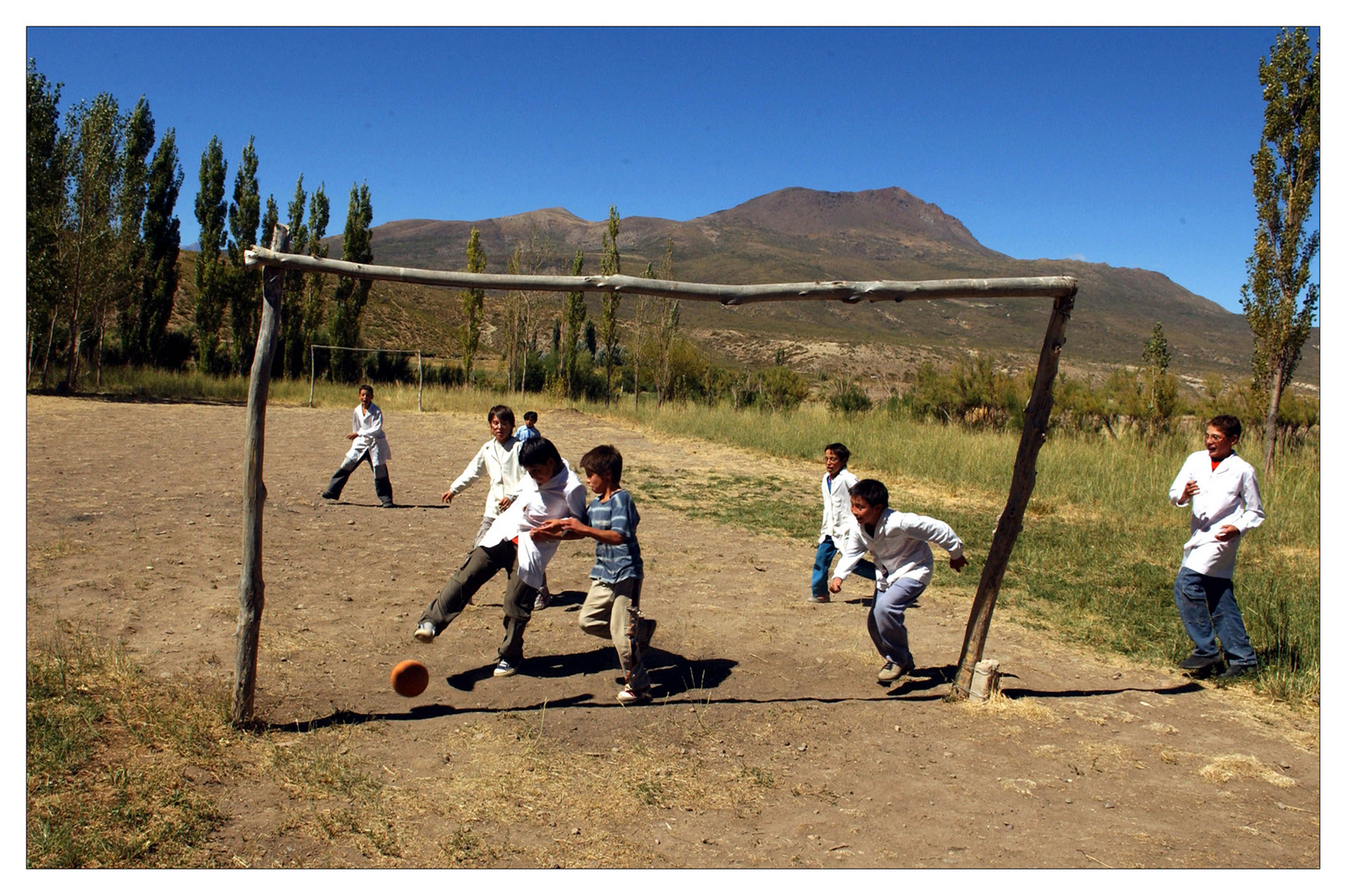 Mundialito en la cordillera Neuquén