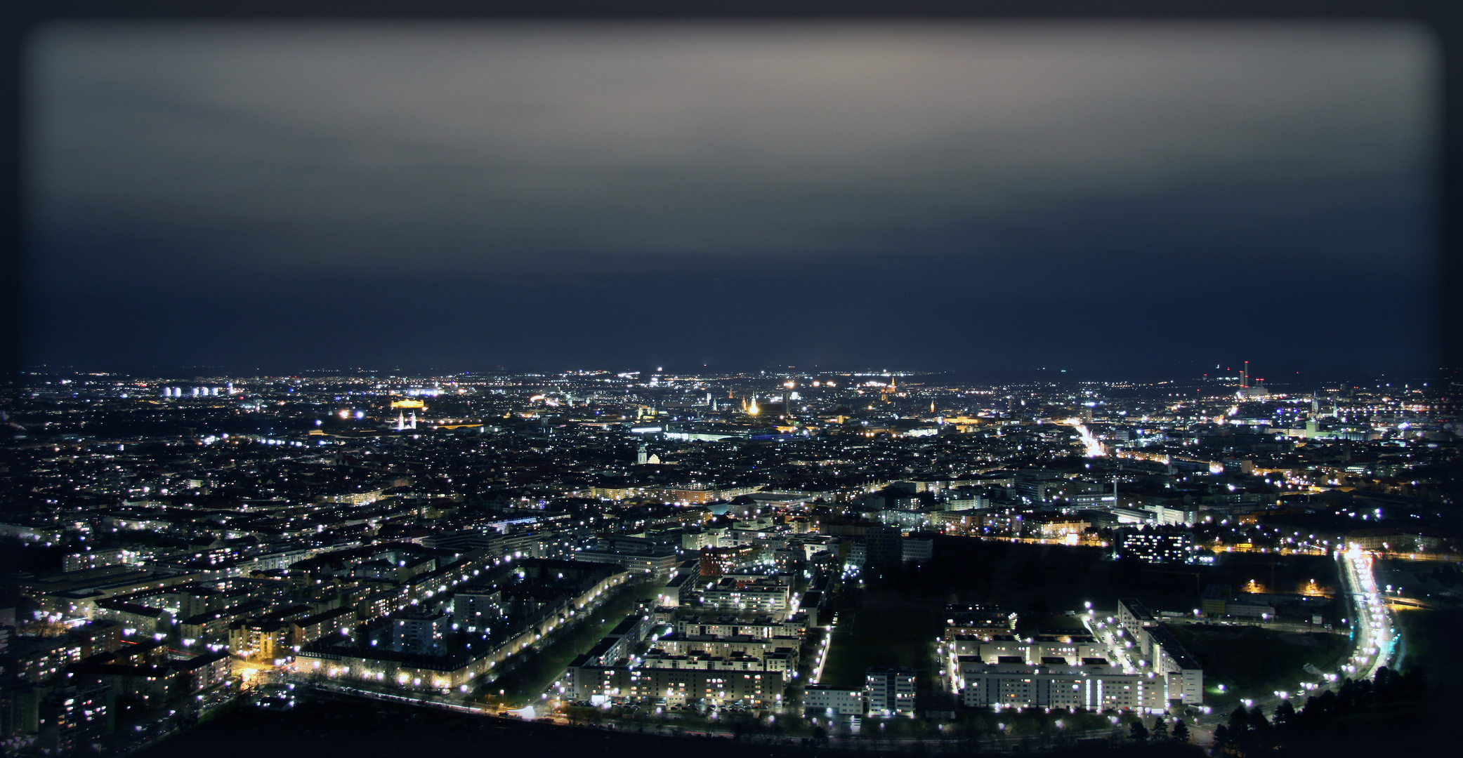 - Munich @ Night -