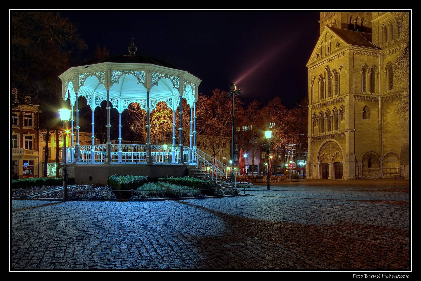 Munsterplein Roermond ...