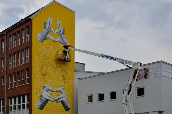 Mural "Love Gloves Series I" / Wuppertal