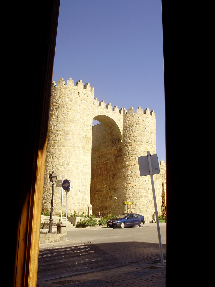 muralla de Avila, desde la ventana