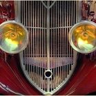 Musée automobile de Reims-Champagne / Un regard de verre