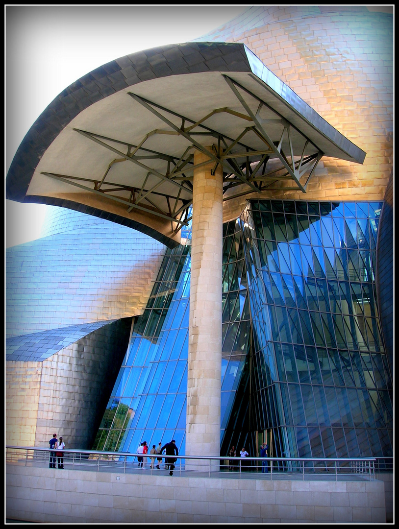 MUSEE -GUGGENHEIM - BILBAO -10 -