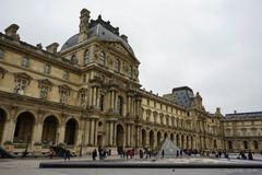 ...Museo del Louvre 3...