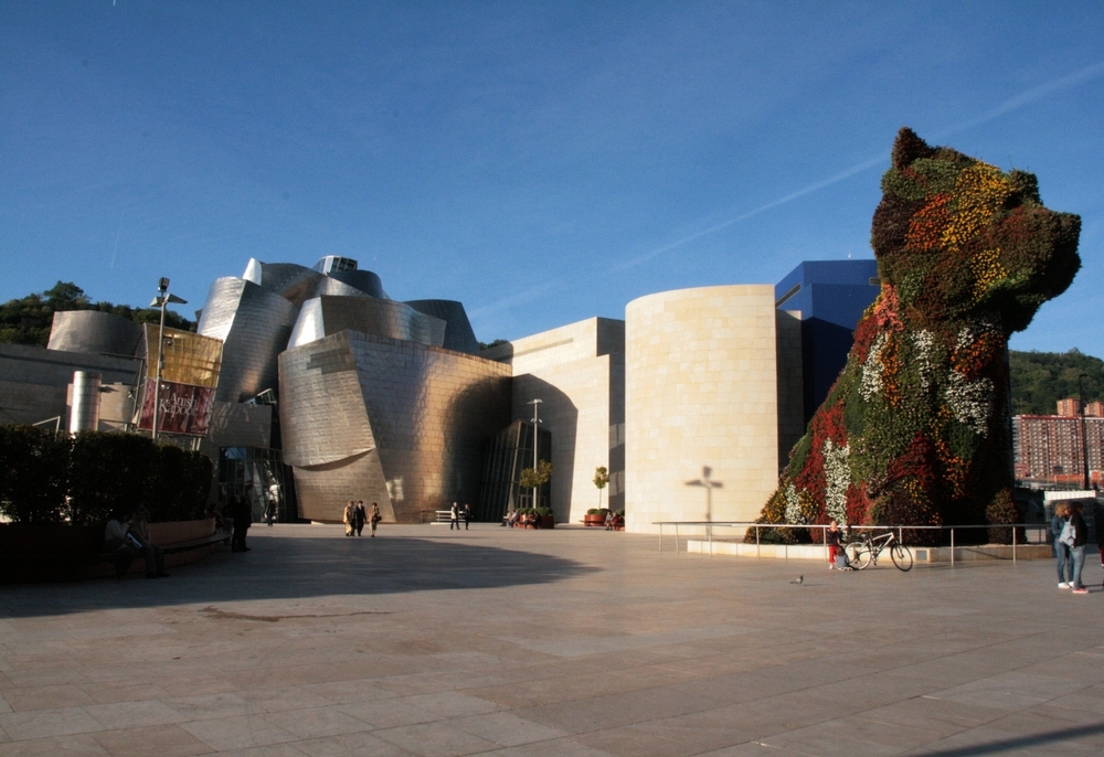 MUSEO GUGGENHEIM Y PUPPY