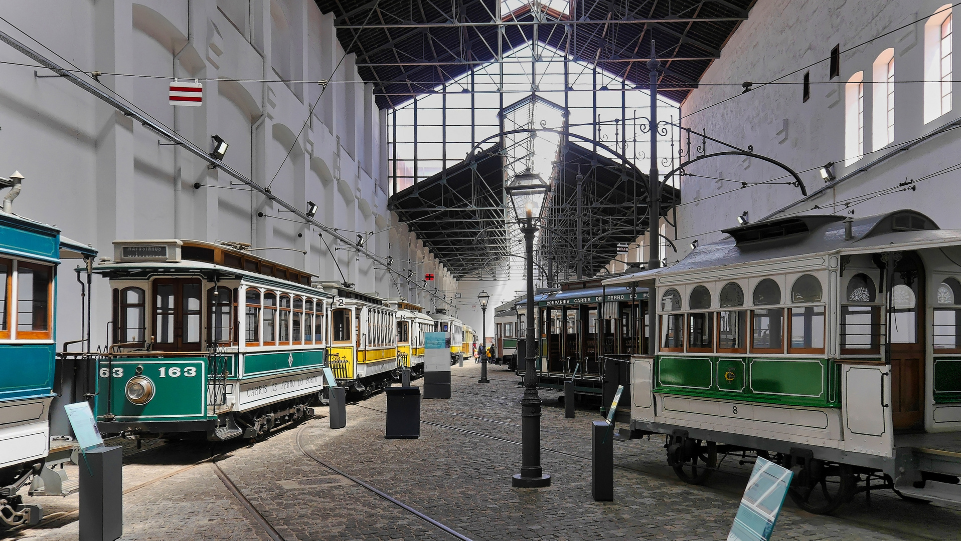 Museu do Carro Eléctrico - Straßenbahnmuseum Porto