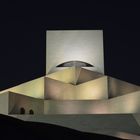 Museum für Islamische Kunst (MIA) bei Nacht. 