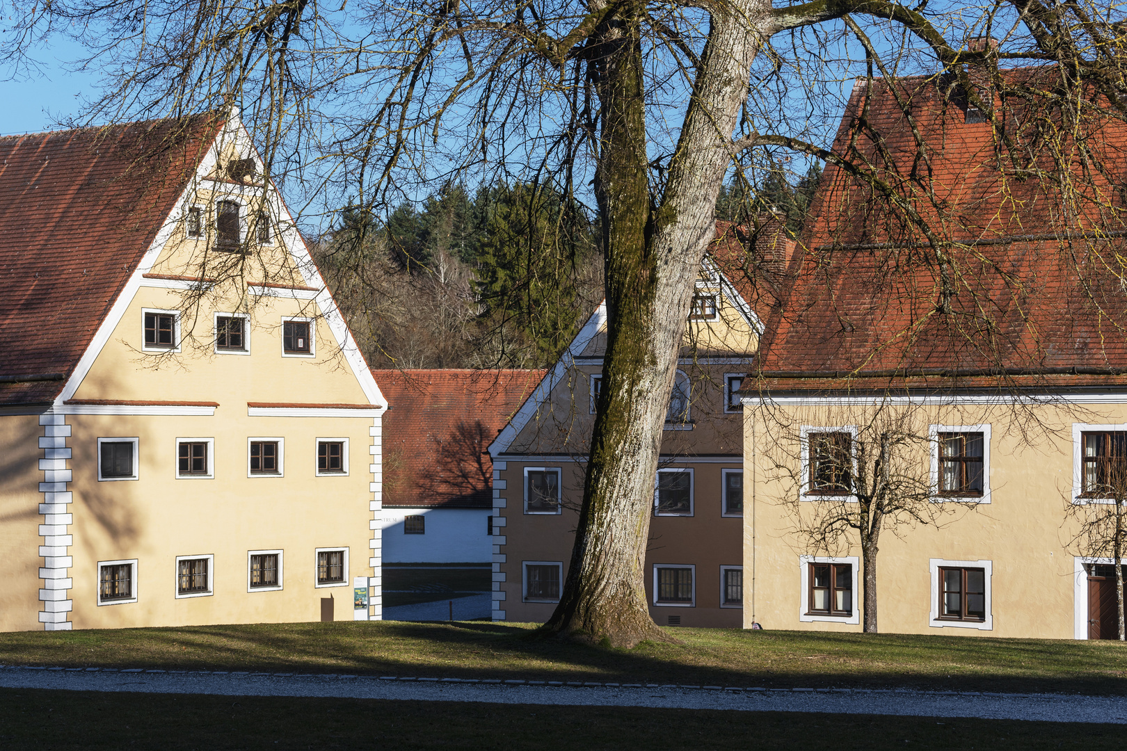 Museum Oberschönenfeld mit Zisterzienserkloster