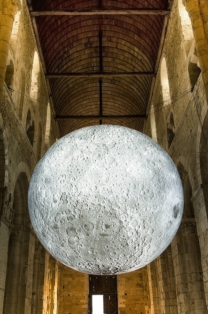 Museum  of  the moon.