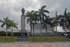 ..Museum und Mausoleum..