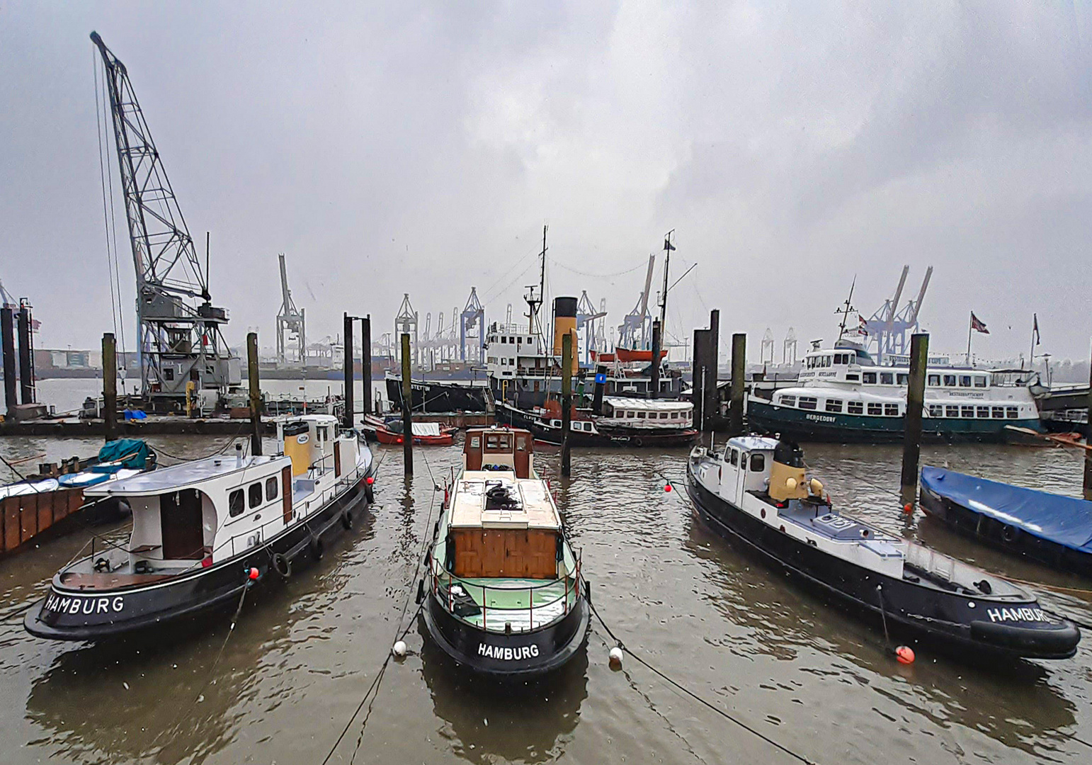 Museumhafen Oevelgönne im Winter