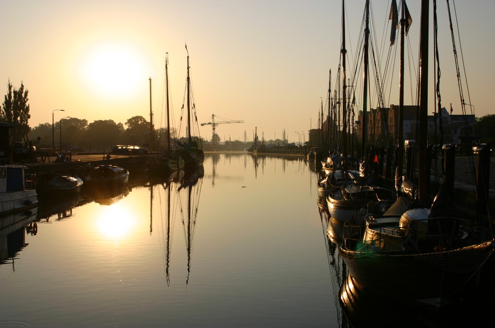 museumshafen am morgen