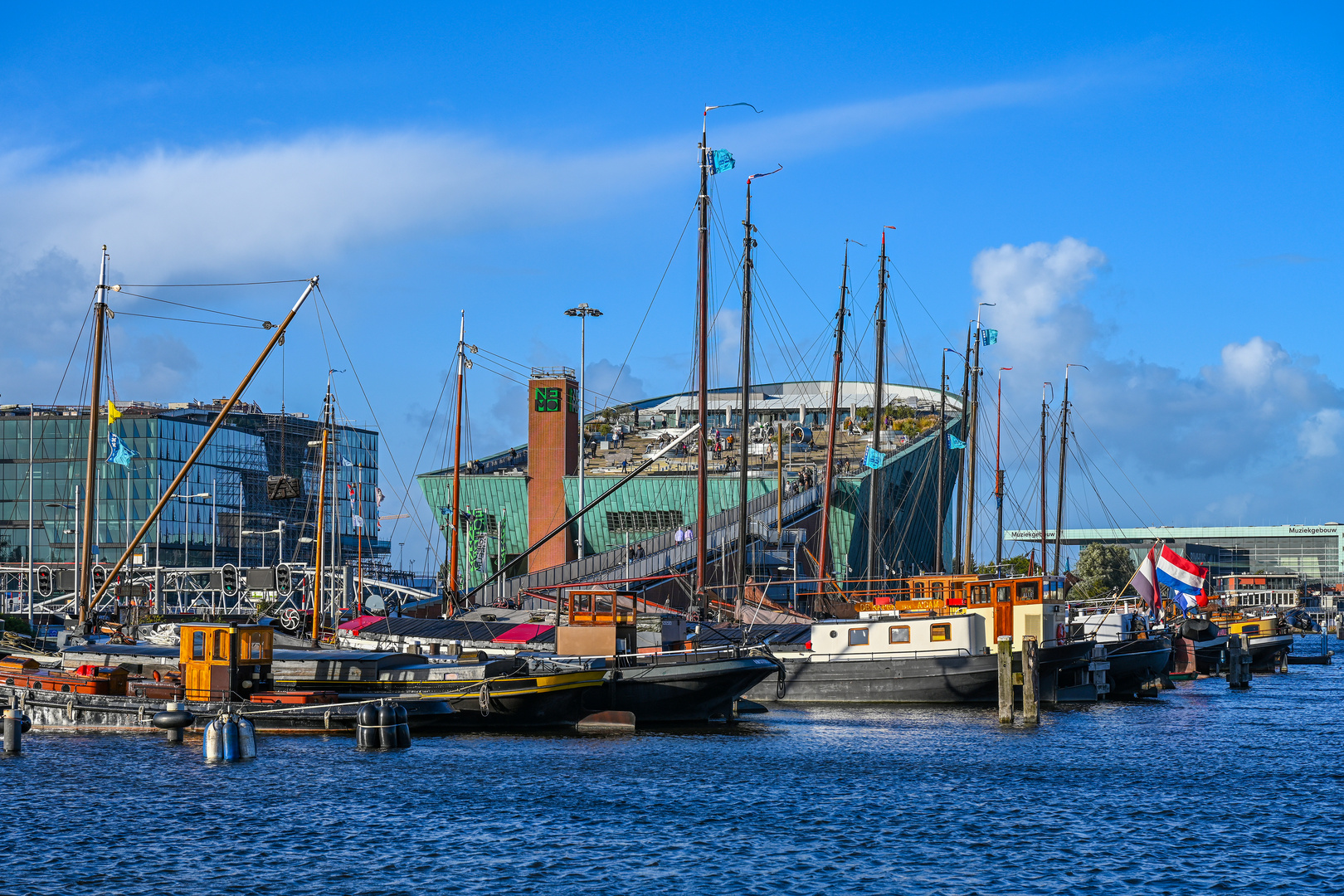 Museumshafen Amsterdam 01