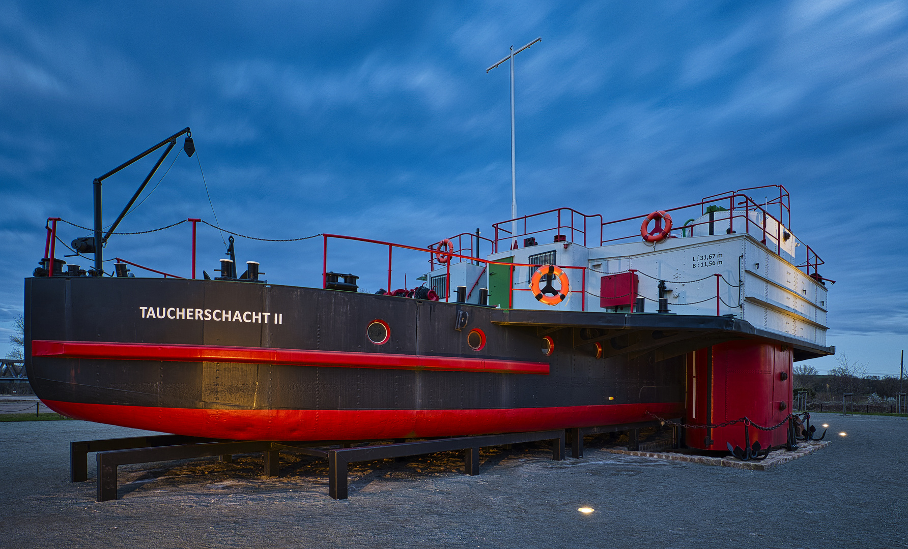 Museumshafen Magdeburg Taucherschacht II (1)