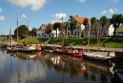 Museumshafen von Carolinensiel (Ostseite) an der Harle