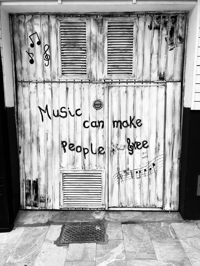 Music can make people free