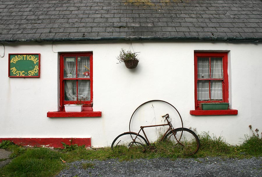 Music Shop in Doolin