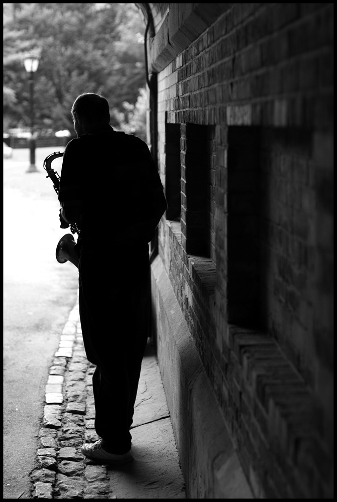 music under the bridge