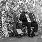 Musician at the Berlin Wall