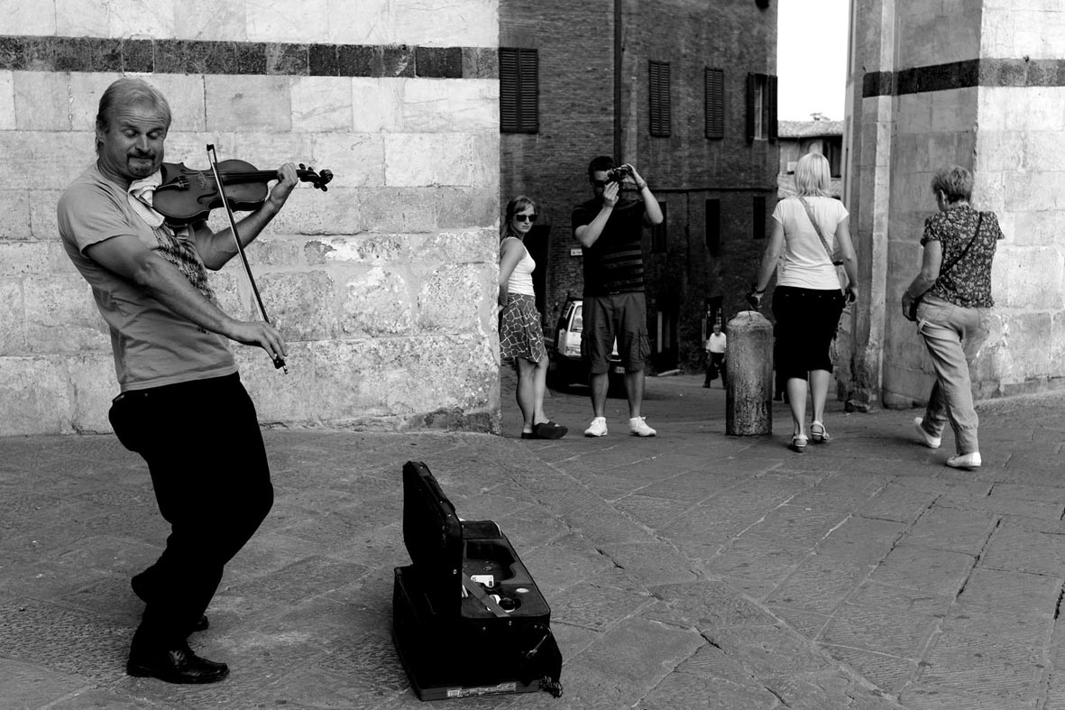 Musicista di strada 1