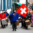 Musik gut, Gleichschritt .. naja