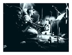 Musik Trompeter Fezzmo p30-24-747-sw + Fotos 