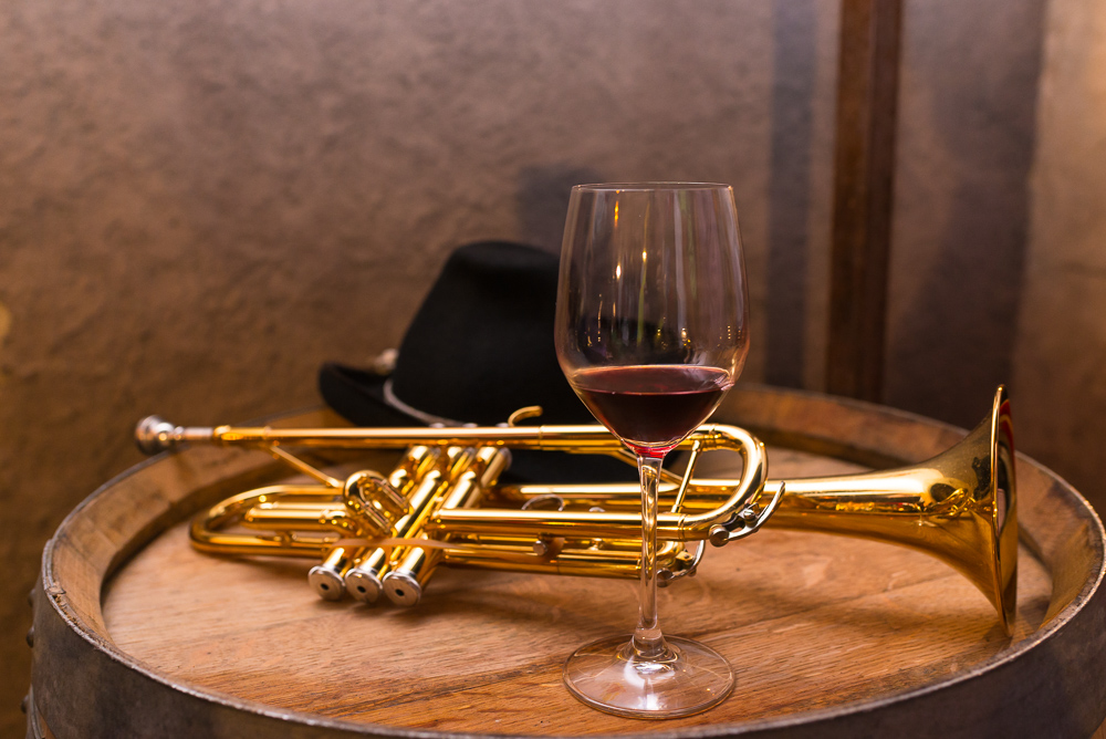 Musik und Wein Foto Bild musik wein instrument Musik und Wein Foto Bild musik wein instrument