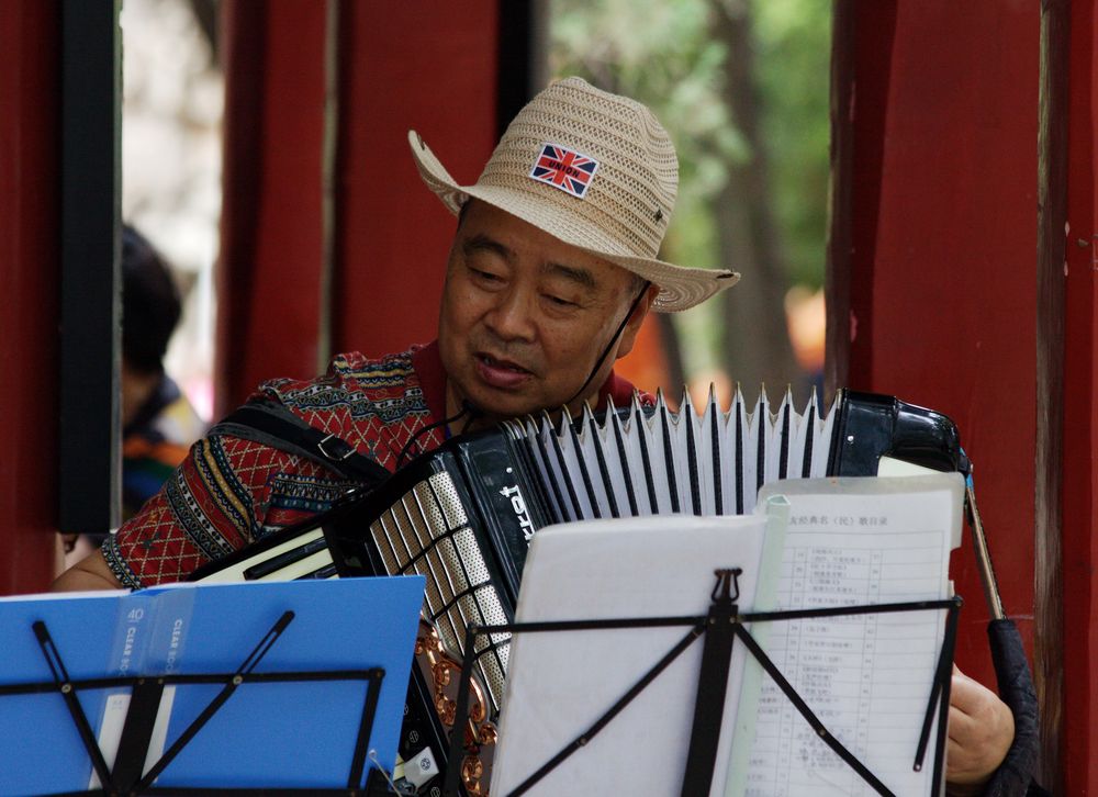 Musiker in Yunnan: Der Akkordeonist