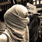 Muslima auf einer Demonstration