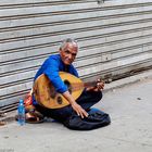 Mustafa, der Straßenmusikant