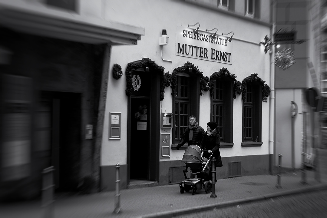 Mutter Ernst 