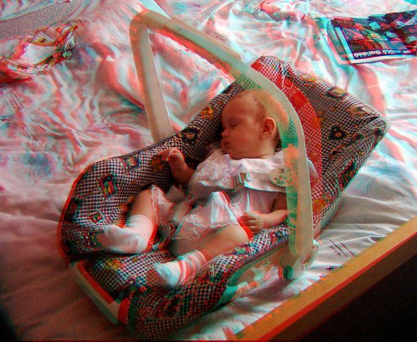 my child in anaglyph