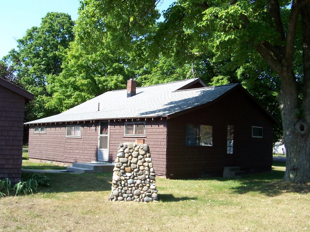 My house & stone grill/oven