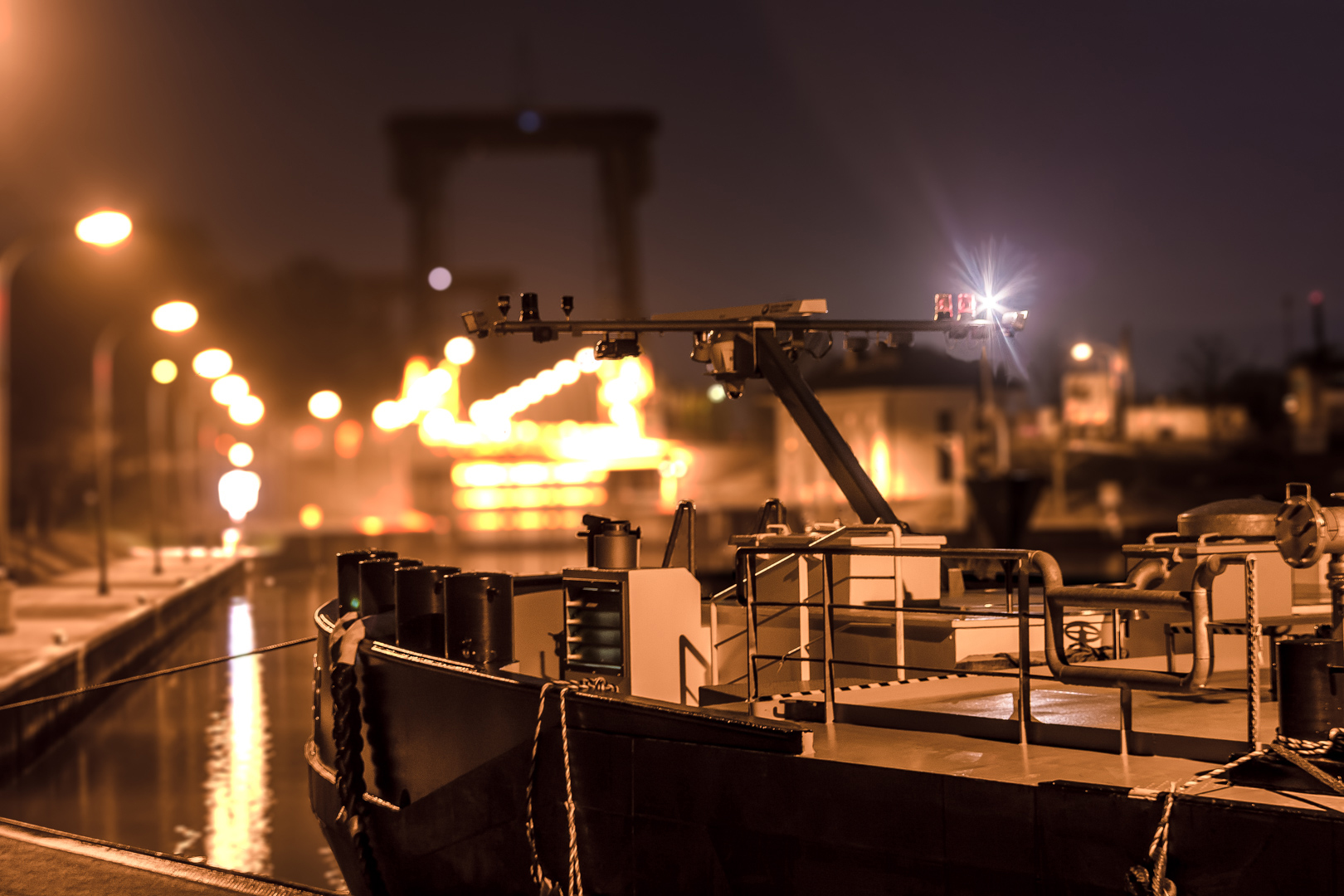 My kind of town:Datteln - 03 - Ship at the landing pier