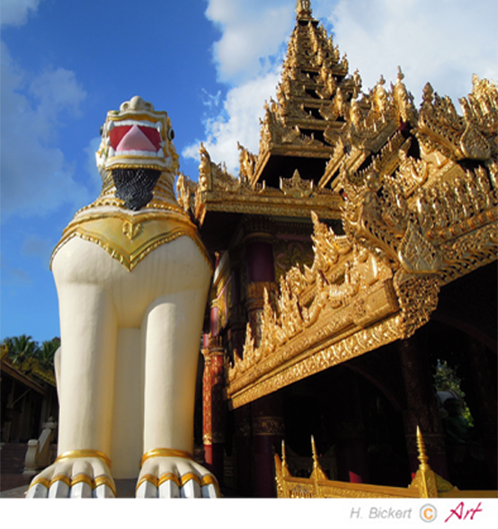 Myanmar 01: Aufgang zur Shwedagon-Pagode in Yangon ( Rangun )