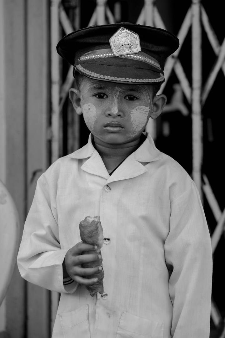 Myanmar Children