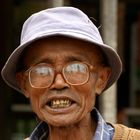 Myanmar, der Mann mit der Brille