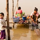 Myanmar, Frauen am Ayeyarwadi