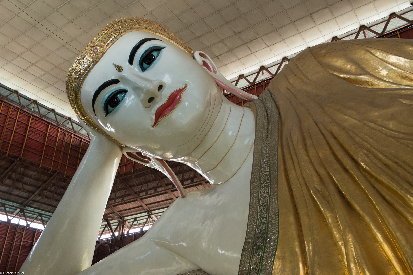 Myanmar - Kyaukhtatkyi Pagode - Yangon - liegender Buddha