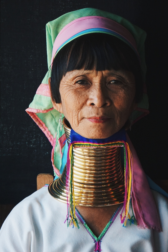 Myanmar, Langhalsfrauen 