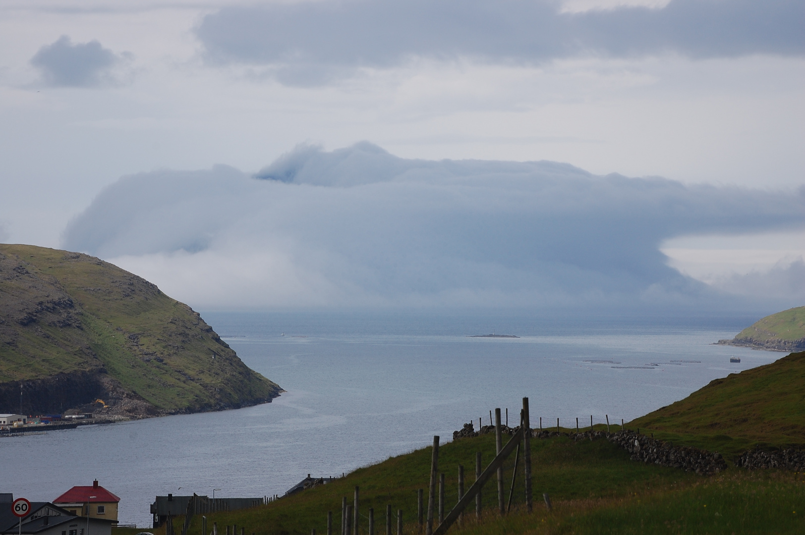 Mykines in einer Wolke