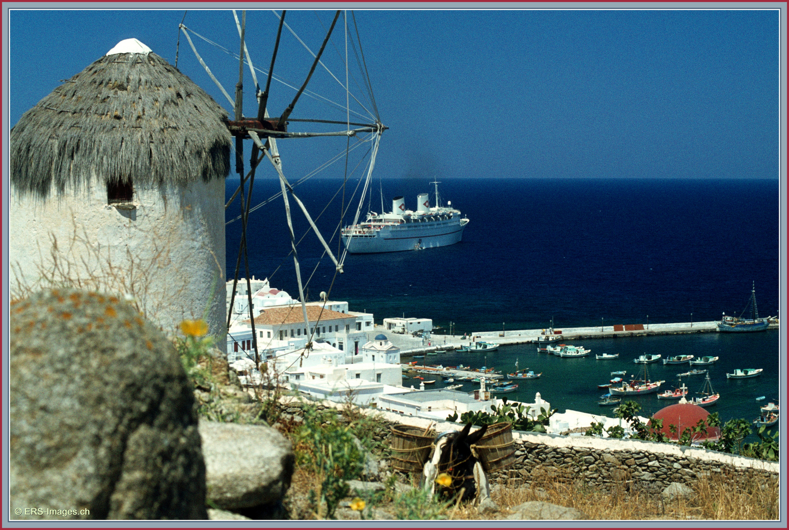 Mykonos - MS Navarino Karageorgis Line 07.1978 ©