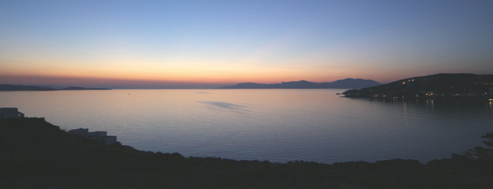 Mykonos               nach Sonnenuntergang ..