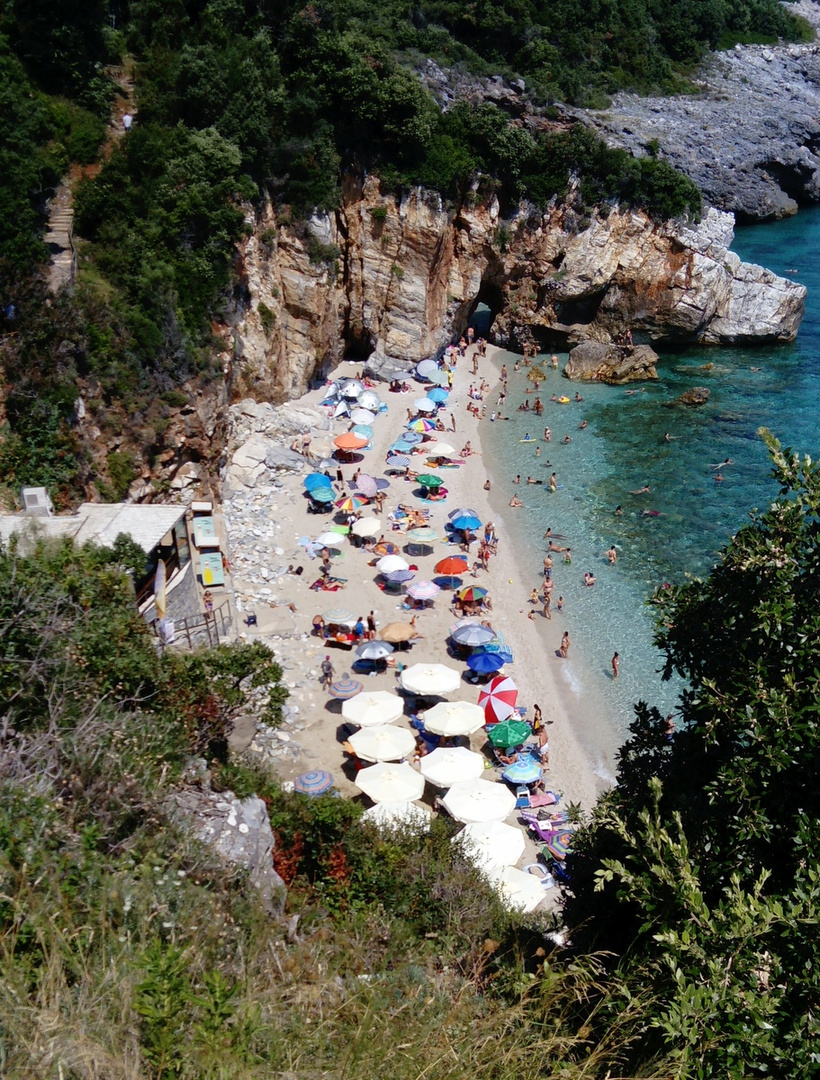 Mylopotamos Beach