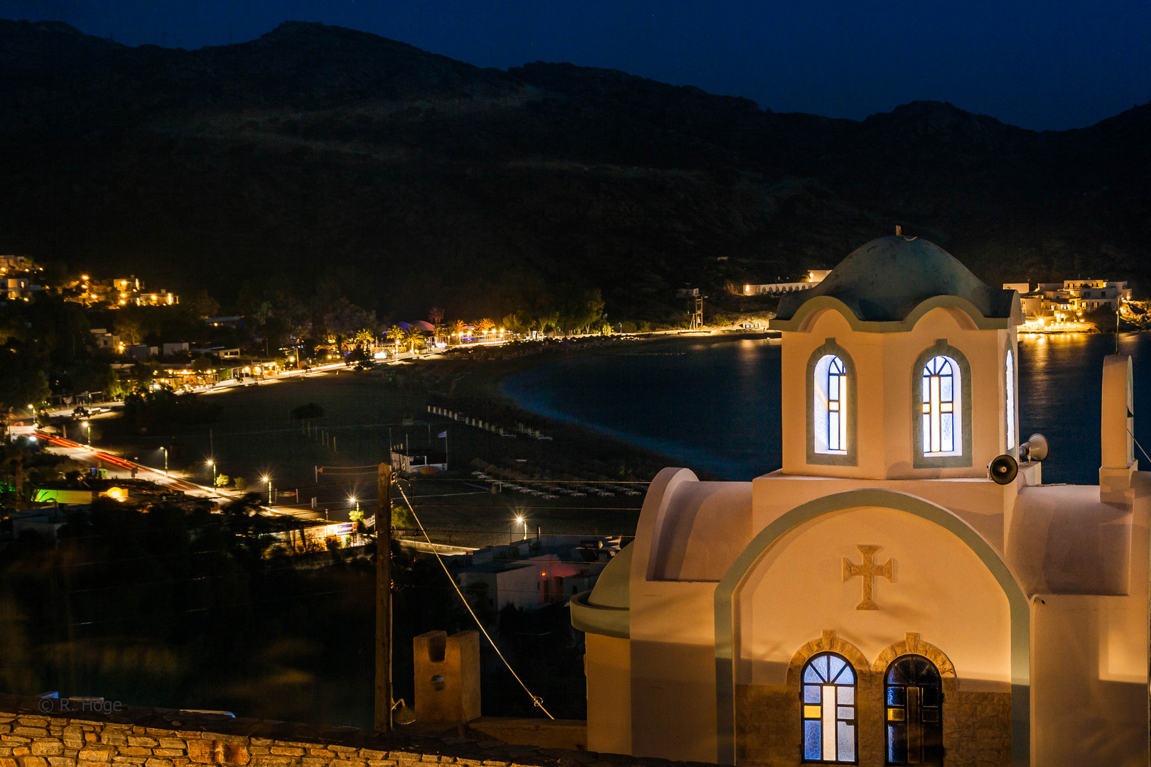 Mylopotas Beach in der Nacht