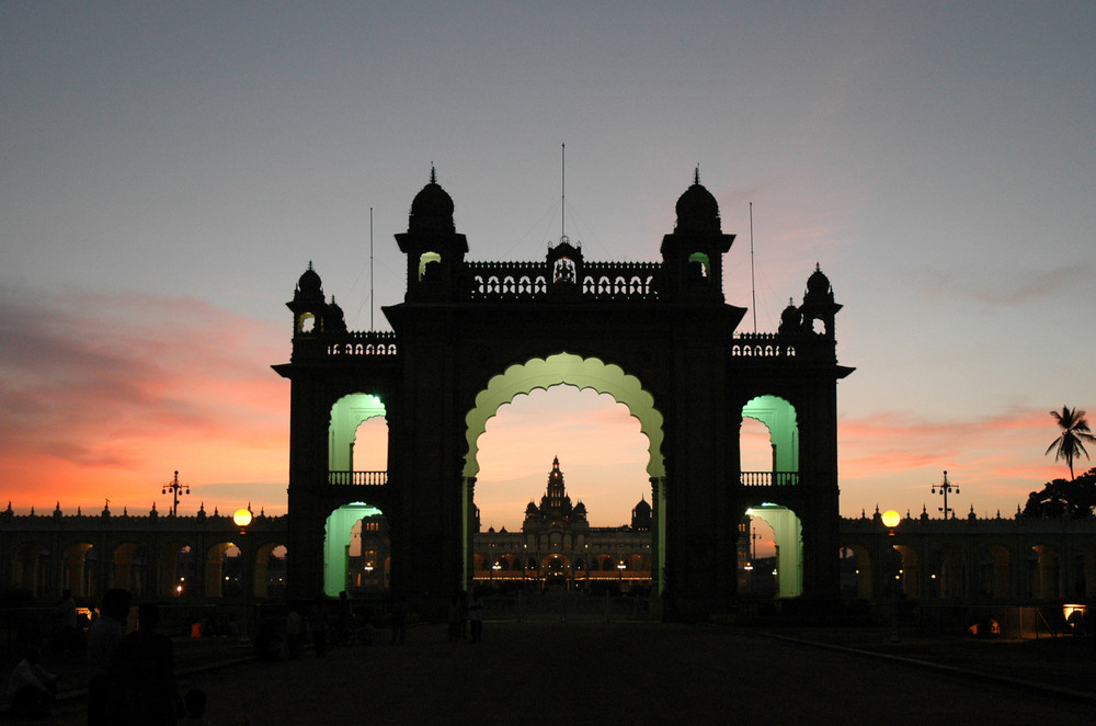 Mysore Palast Südindien von Georges Schiltz