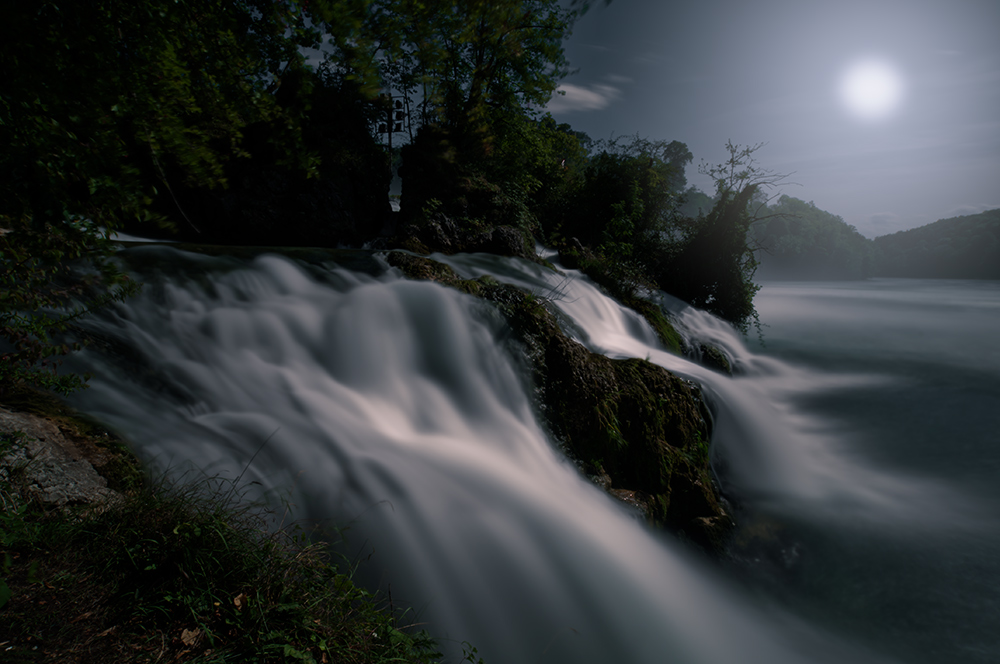 Mystic Moonwaterfall